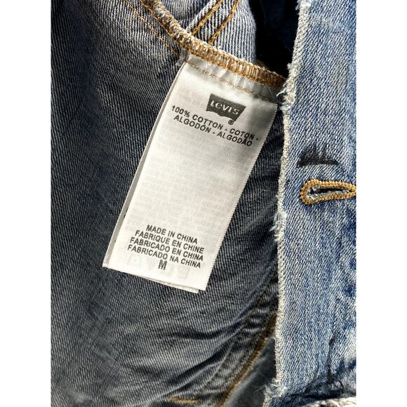 LEVI'S Men's Medium Wash Distressed Patchwork Streetwear Button-Up Jacket SZ M/L - Picture 11 of 12